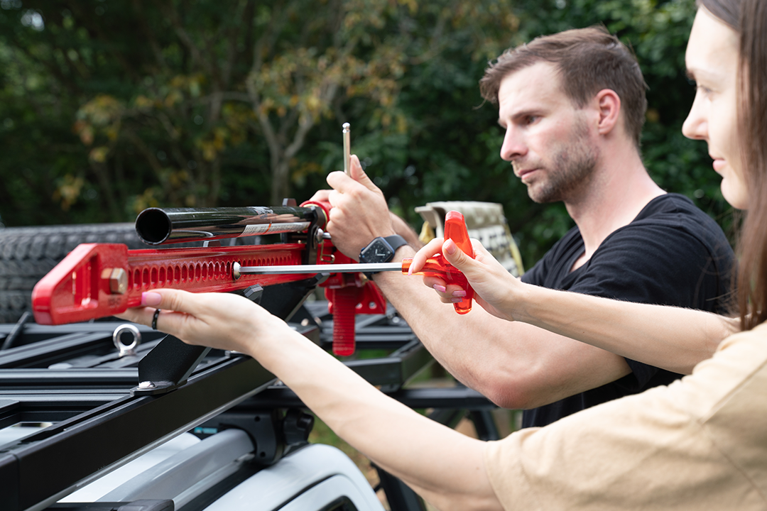 P3-Hi Jack Lift Holder P3-Hi Jack Lift Holder